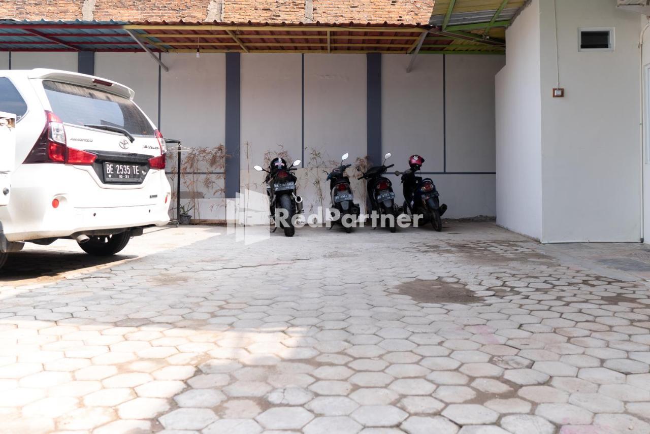 Wisma Narada 2 Lampung Mitra Reddoorz Bandar Lampung Exterior photo